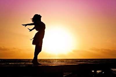 女士 轮廓 日落 海滩 海 海洋 地平线 日出 黄昏 背光