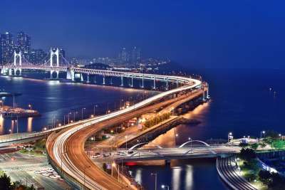 釜山夜景 桥 釜山 夜晚 广安桥 海 高速公路 韩国 长期接触