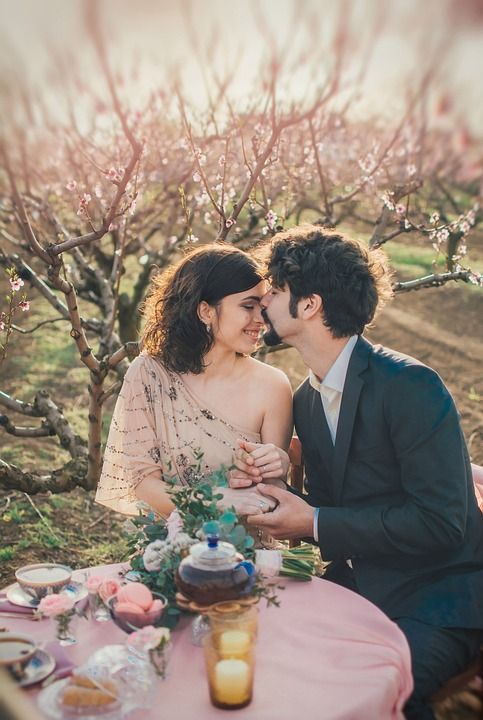 爱 二 夫妻 情怀 情侣 幸福 然而 女孩 男人 青年