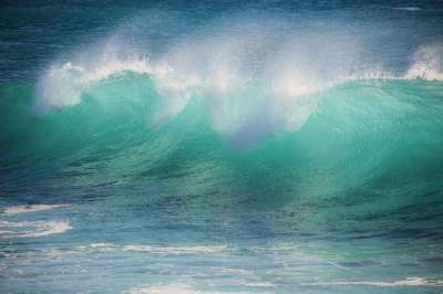 冲浪 水 海 自然 海洋 蓝色的 海浪 溅 喷 泡沫 透明的