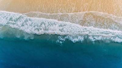 海 海洋 蓝色的 水 海浪 自然 白色的 沙 支撑 海岸