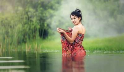 女士 洗涤 越南 亚洲 年轻 Beauliful 河 柬埔寨
