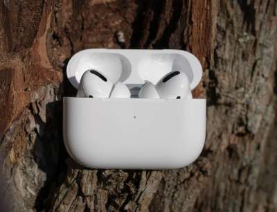 Airpods 头戴式耳机 技术 Airpod 沟通 科技 苹果