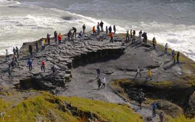 观景台 冰岛 海 海洋 克里夫 水 瀑布 灰色石头 鸟瞰图