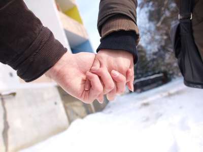 爱 夫妻 牵手 热恋中的情侣 快乐的 浪漫的 关系 一起 浪漫