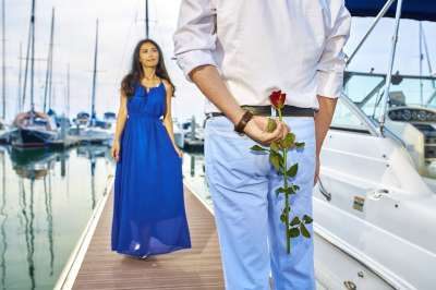 已婚的夫妇 浪漫的情侣 订婚 情人节 萘普生 浪漫情侣 结婚 婚礼