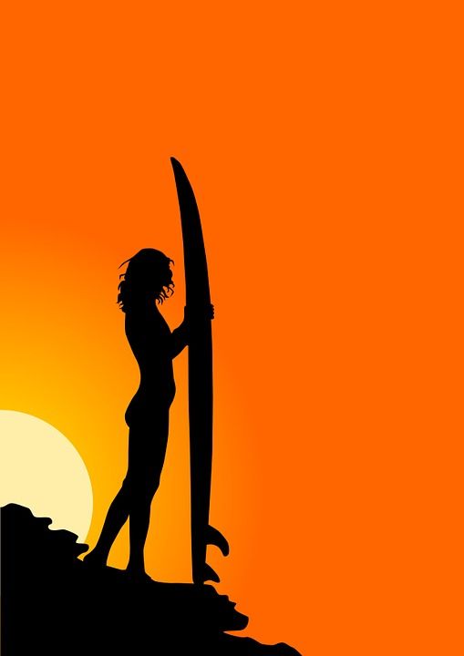 冲浪者 日落 轮廓 女孩 女士 女性 冲浪板 运动 黄昏 海滩