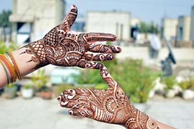 曼海蒂 装饰的设计 河南 印度的节日 Karvachauth