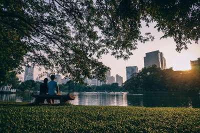 亚洲 曼谷 城市 花园 绿色 休息 公园 人们 湖 放松