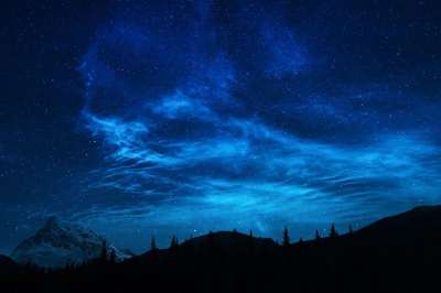 森林 星星 山 夜空 夏天 夜晚 自然 行星 星系 天文学