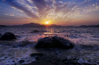 落日 夕阳 大海 滩涂 剪影 高反差