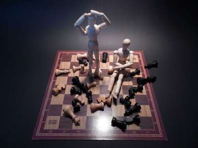 象棋 棋盘游戏 游戏 失去 挫折 麻烦 压力 愤怒 侮辱 赢家