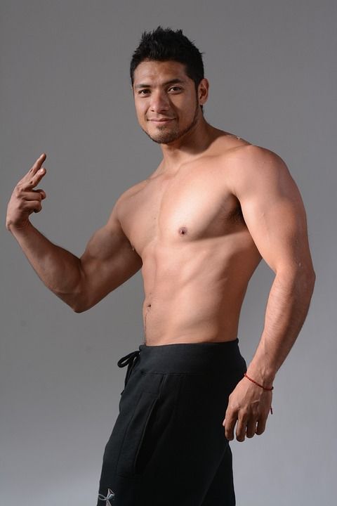 体育 健康 行使 普拉提 男人的脸 男性身体 正文 男人 身体