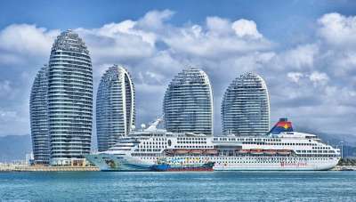 船 城市 港口 湾 水 摩天大楼 酒店 现代建筑 建筑物 岛