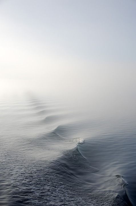 多雾路段 薄雾 海洋 海 水 海浪 Iphone壁纸 背景 薄雾