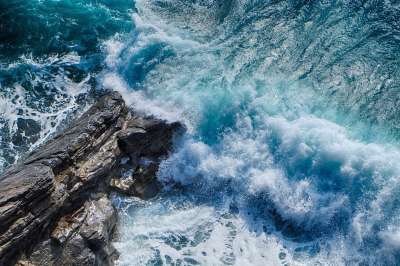 海 海浪 风暴 克里夫 湿的 景观 蓝色的 海洋 海浪 海浪