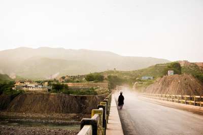 桥 村庄 早晨 坎普尔 巴基斯坦 山 灰尘 河 亚洲 景观