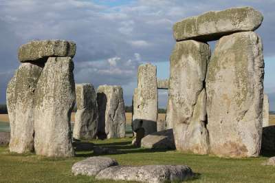 古老的 艺术 公墓 英国 草原 地标 巨石 Monolith