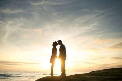 大自然壁纸 自然壁纸 高清壁纸 夫妻 接吻 日落 男人 女士 海