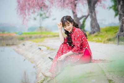 女孩 女士 人们 模型 肖像 快乐的 女性 时尚 年轻 人