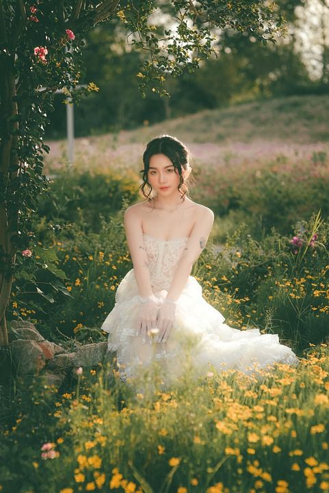 女士 肖像 艾耶 裙子 花朵 户外 亚洲人 亚洲女人 年轻女子