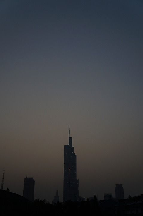 南京 夜景 高楼 剪影