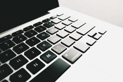 桌子 笔记本电脑 计算机 Macbook 键盘 Macbook Pro