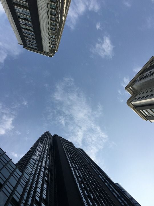 高楼 大厦 现代建筑 建筑 大楼 玻璃幕墙 楼群 城市 现代