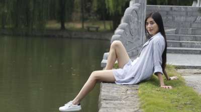 感情 烙印 美 女人 湖 池塘 腿 坐在 投标 亚洲 美女