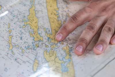 地图 帆 水手 手 手指 旅行 航行 导航 复古的 地理