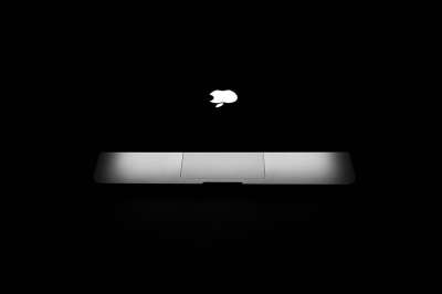 桌子 笔记本电脑 计算机 Macbook 键盘 Macbook Pro
