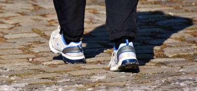跑步 慢跑 运动的 人 闲暇时间 慢跑者 自然 小路 健康