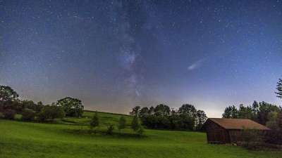 银河 星空 夜空 小屋 景观 蓝色的晚上 星空 星空 星空