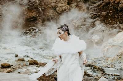 女王 女士 女性 幻想 时尚 公主 裙子 王冠 发型 神秘