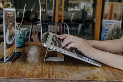 Macbook 技术 数字的 最小 耳塞 工作 商业 办公室