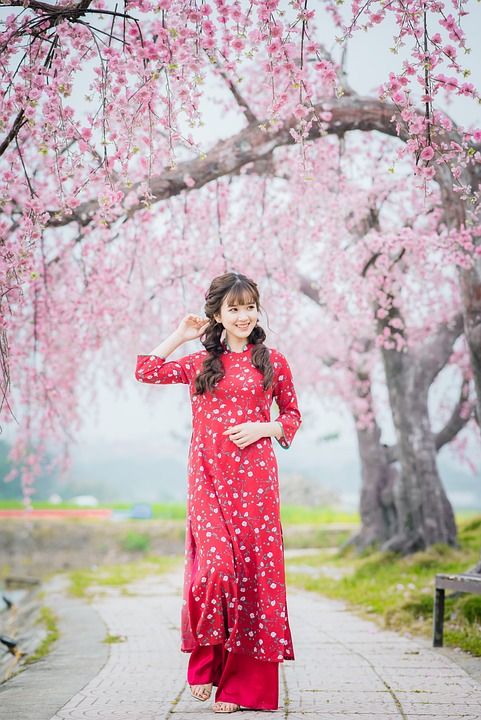 女孩 女士 人们 模型 肖像 脸 快乐的 女性 时尚 年轻