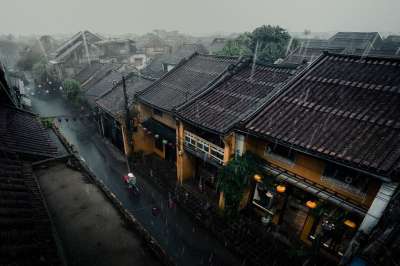 建筑物 房屋 街道 城市 雨 风暴 天气 空气 房屋 房屋