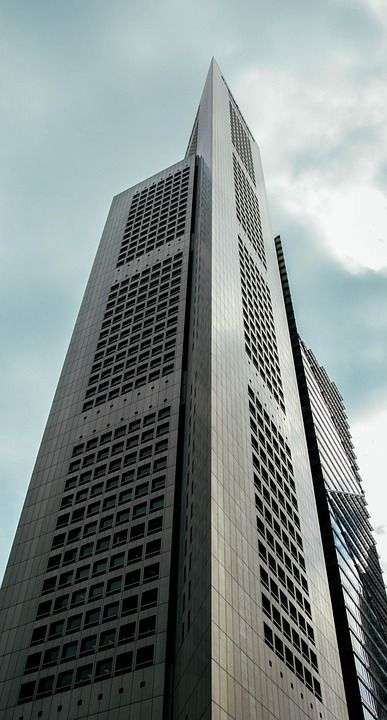 结构 建造 高楼 低角度拍摄 天空 摩天大楼 视窗