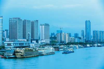 宜昌全景 江边 高楼 长江边 滨江