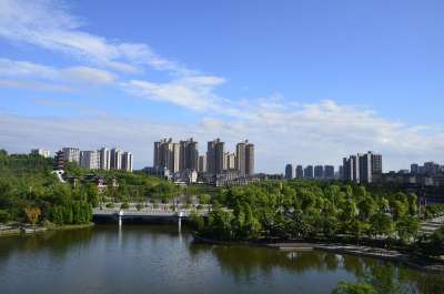 Sky 湖泊 高楼