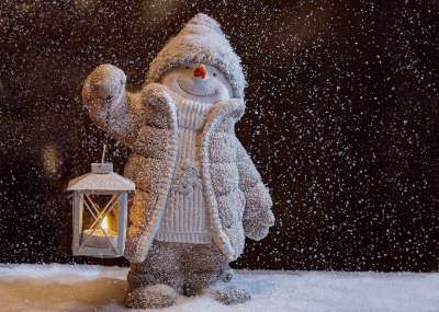 雪人 灯笼 圣诞节 圣诞主题 雪 圣诞问候 圣诞节的时候 发光