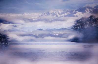 绘画 图片 冬天 景观 雪 多雾路段 湖 水 山 绘 美丽的