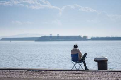 水 海 户外 湖 天空 冷静的 宁静 自然 早晨 假期