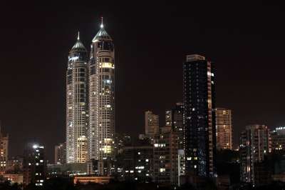 孟买 哈吉阿里 高的 上升 夜晚 城市 城市的 结构 天空