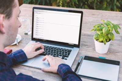 网页设计师 编码器 Html Css Html5 Css3 网页设计