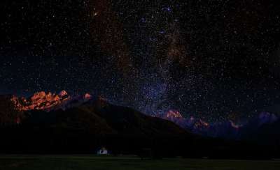 天堂 星星 星空 银河系 山 阿尔卑斯山 宇宙