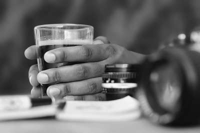 咖啡 杯子 浓咖啡 马克杯 手 咖啡因 暂停 图片 客观的