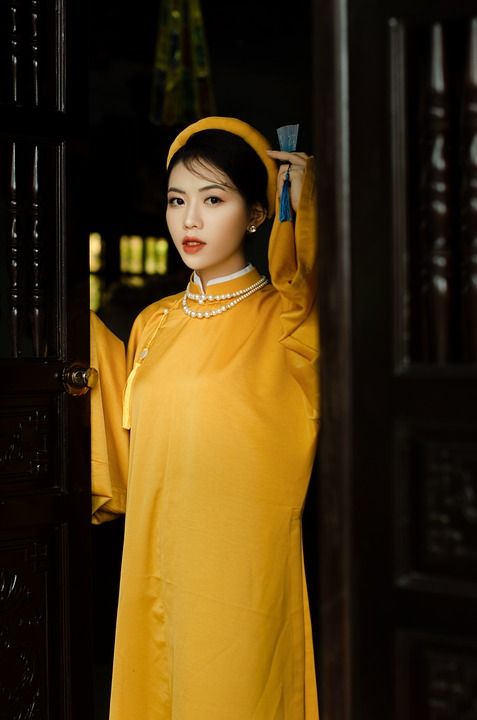 女士 奥黛 婚礼 时尚 婚纱礼服 新娘 传统服饰 传统服装