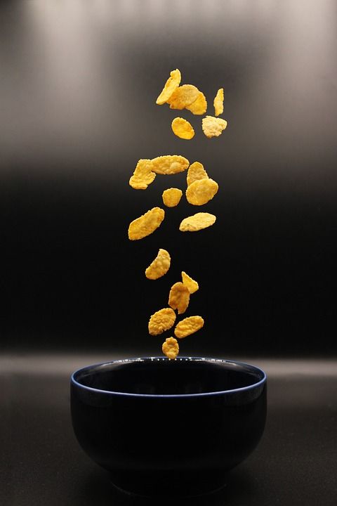 玉米片 谷物 麦片 早餐 健康 食物 美味的 可口 产品摄影