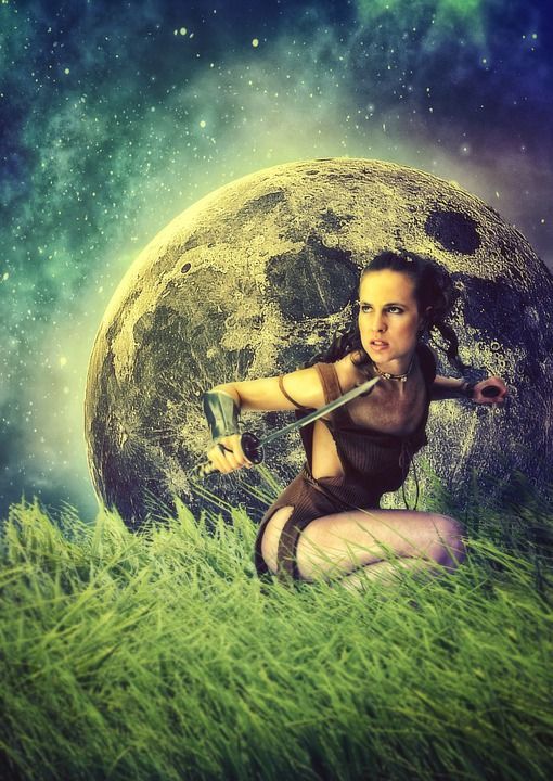 照相馆 操纵 年轻女子 月亮 草 天空 想像力 人民 行星